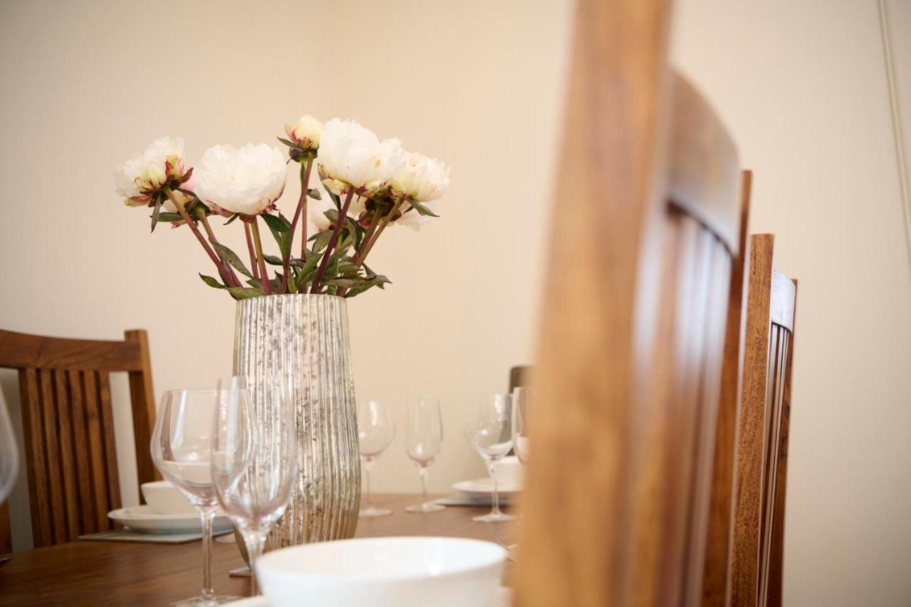 Monkland Cottage แนร์น ภายนอก รูปภาพ