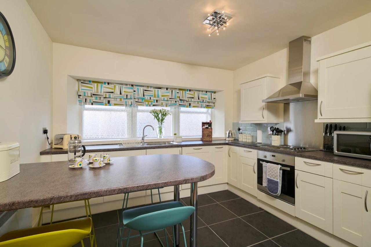 Monkland Cottage แนร์น ภายนอก รูปภาพ