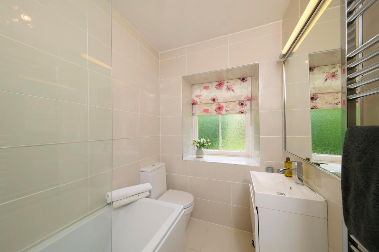 Monkland Cottage แนร์น ภายนอก รูปภาพ